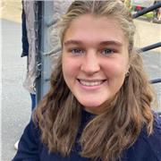 Studentessa offre ripetizioni e aiuto compiti (Inglese, Francese, Tedesco, Italiano)