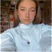 Diplomata al liceo scientifico, attualmente studente di economia. Disponibile per aiuto con compiti di italiano o apprendimento della lingua (SCUOLE ELEMENTARI). 10€ /ora