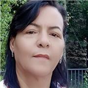 Soy licenciada en contabilidad y finanzas , me gusta esas dos asignaturas y se que puedo impatilas con facilidad