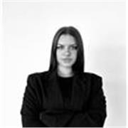 Ripetizioni a Milano e online di design grafico e progettazione 2D per principianti e universitari, su pacchetto Adobe e AutoCAD. 