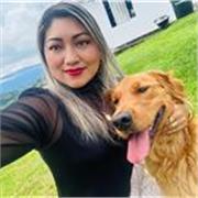 Soy dinámica y aplico la enseñanza personal, cada niño es diferente. Me encanta trabajar con niños.