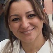 Zertifizierte DAF Lehrerin seit über 12 Jahren. In meinem Unterricht stehen Motivation, Geduld und Spaß im Mittelpunkt.