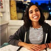 Laureata in lettere classiche impartisce ripetizioni di latino e greco per scuole superiori e università