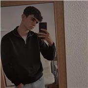 Profesor de Matemáticas de bachillerato ESO, primaria y primer curso de ADE. Alumno del doble grado Derecho y ADE en la UCO. Clases a todo tipo de personas por las tardes y mañanas los findes de semana
