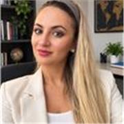 Professora de inglês com 13+anos de experiência| aulas on-line personalizadas| conversação, viagens e inglês para trabalho