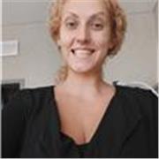 Insegnante di inglese laureata in lingue straniere offre lezioni private online a bambini desiderosi di imparare divertendosi.