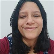 Profesor de Ingles que imparte clases a niños