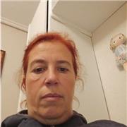 Soy una chica divertida. Me encanta dar clase