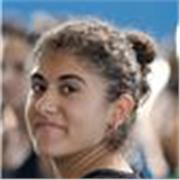 Sono Daria, mi sono diplomata nel 2023 al liceo classico Tasso di Roma ma già dal terzo aiuto ragazz* con difficoltà in latino/gre