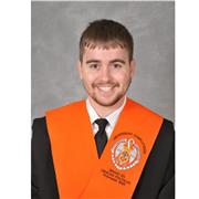 Puedo dar con bastante soltura cualquier materia de letras a cualquier nivel. También manejo ciencias aunque a menor nivel