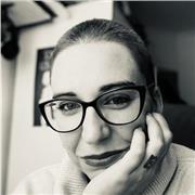 Profesora de apoyo escolar primaria y Eso especializada en clases online