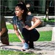 Soy Valentina, fisioterapeuta con enfoque en el entrenamiento personalizado, con más de 10 años de experiencia.