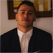 Titulado en Historia y estudiante de Historia del Arte
Titulat en Història i estudiant d'història de l'art