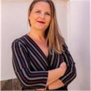 Profesora nativa, imparte clases en inglés, francés y alemán