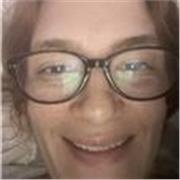 Professeure Bilingue - Cours tous niveaux 
N’hésitez pas à me contacter. 