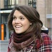 Laureata in International Security Studies offre lezioni di italiano online per stranieri