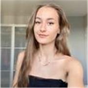 Profesora de francés e inglés en línea muy disponible