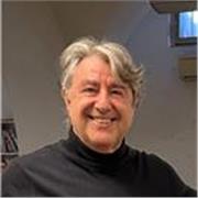 La storia è un insieme di avvenimenti che vanno capiti con curiosità, capire la storia attraverso uno studio mnemonico, non solo è difficile e faticoso ma soprattutto non serve a nulla