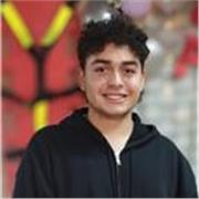 Profesor de ayuda con los deberes escolares