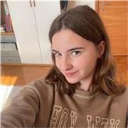 Studentessa del quinto anno di liceo classico. Disponibile per aiuto compiti per bambini delle elementari e ragazzi delle medie🥰