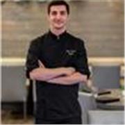 Cuisinier avec 15 ans d’expérience ayant travaillé aux USA pendant 8 ans et dans divers restaurants