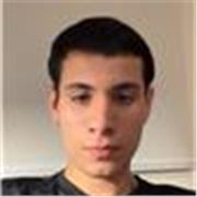 Tengo 19 años soy de Barcelona y soy jugador de futbol jugué en algunos equipos puedo enseñar a en cualquier edad