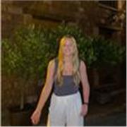 Nivel alto de inglés, matemáticas, química y biología. Apto para todas las edades.