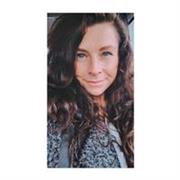 Native English speaker. Born in London and now living in Italy. Here to help all ages improve their English