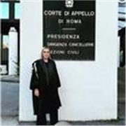 Offro lezioni private di diritto penale e civile (obbligazioni e contratti) a studenti liceali e universitari 