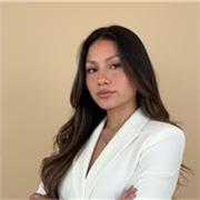 Profesora de apoyo escolar especializada en clases virtuales