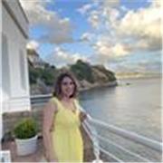 Insegnante con esperienza con ragazzi dai 15 anni e socievole