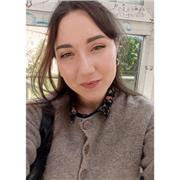 Cerchi un insegnate che faccia la differenza? Non solo lezioni. Non solo grammatica.
Ma un percorso pensato per te, che parte da