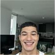 I'm an easygoing and fun tutor dedicated to helping you improve your English skills. 