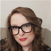 Educatrice scolastica con esperienza in scuole elementari medie e superiori e con BES e ADHD