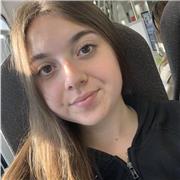 Offro lezioni di italiano per ragazzi studenti e per adulti stranieri, aiuto compiti in ogni materia fino alla terza media