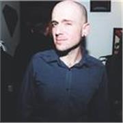 Italian polyglot offers English, Italian, and Philosophy lessons online. UK PhD holder, and a solid decade of teaching experience!