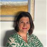 Docente especializada en Formación Profesional con más de 7 años de experiencia en el sector educativo. 