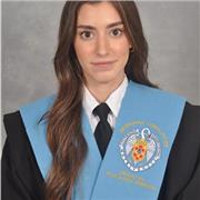 Profesora de apoyo escolar especializada en clases particulares para niños en la etapa de Educación Primaria de manera presencial