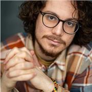 Italian Tutor teaches students of all ages