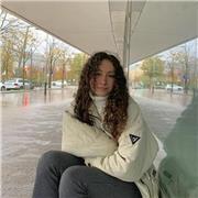 Tengo 18 años y puedo ayudar y dar clases a niños que lo necesiten