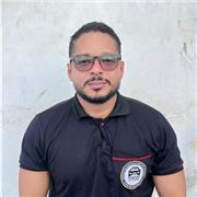 Aulas de matemática e física on-line, com mesa digitalizadora