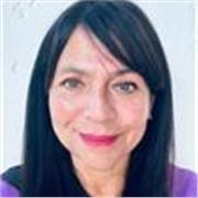 Facilitadora diplomada en Mindfulness en México y en curso en la Universidad de Oxford. Realizo talleres a jovenes y adultos, con exposición teórica y práctica de la Atención plena