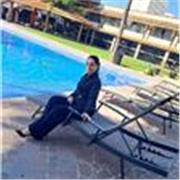 Maestra en Derecho, español, y materias sociales