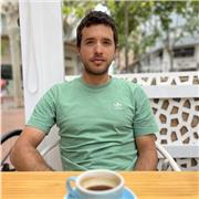 Je suis un locuteur natif d’espagnol et je peux donner des cours dans cette langue. Que vous soyez débutant ou que vous souhai