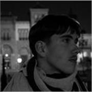 Étudiant en première année de master finance à l’Université Paris-Dauphine, je me propose pour donner des cours de soutien en mathématiques ainsi que dans toutes les autres matières !