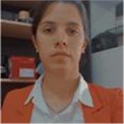 Paricular de primaria imparte clases a niños