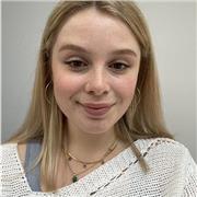 French and English Literature student at the University of Edinburgh, offering private French lessons online