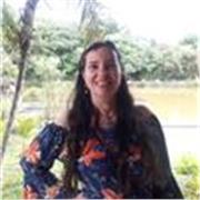 Dou aula de Português e de Inglés para toda os anos