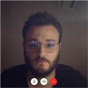 Ancien diplomate et chef d'entreprises. 
Expert en géopolitique et stratégie.
