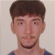 Estudiante de 4º de Arquitectura Técnica, ofrece clases de dibujo técnico a estudiantes de Bachillerato y primeros años de carrera